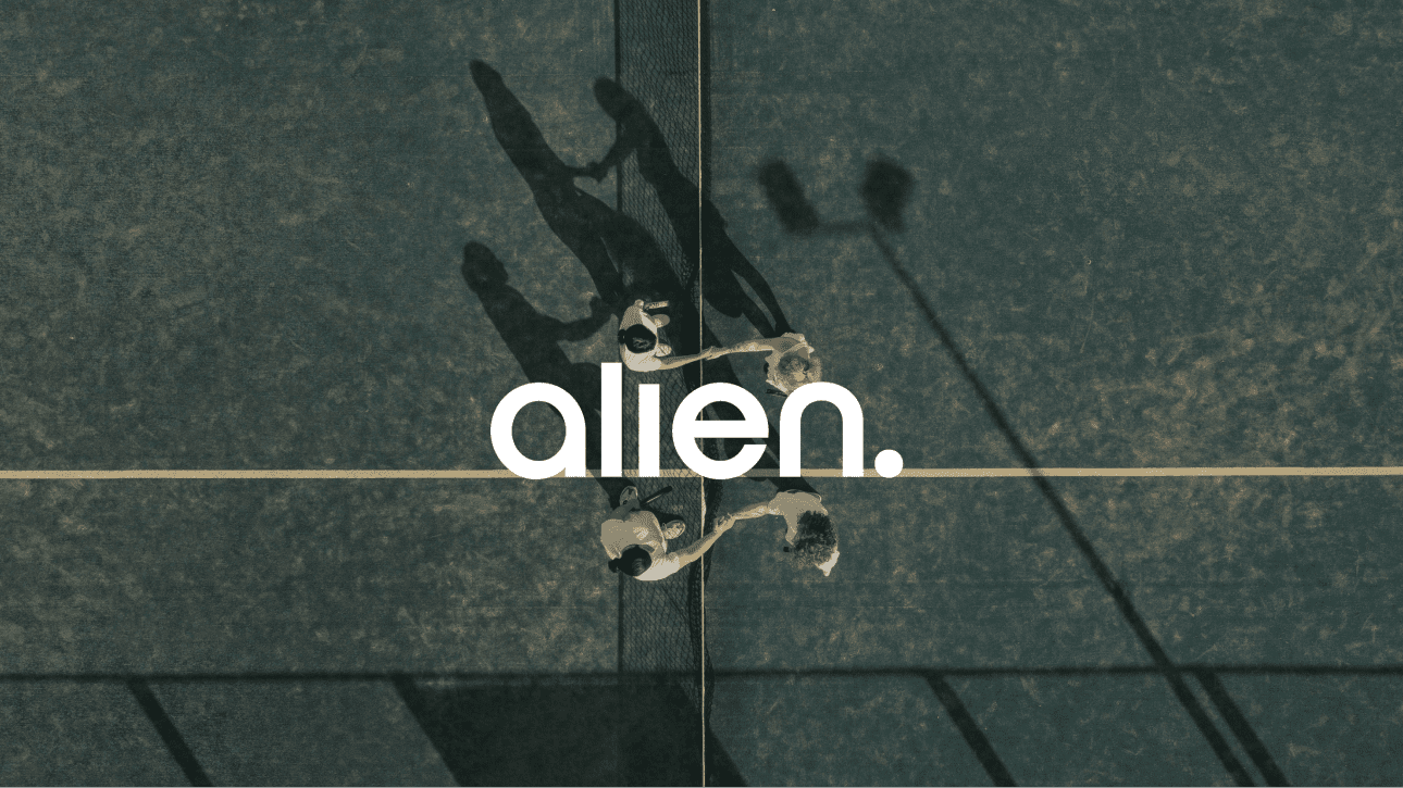 Branding realizado por BWE para Alien Padel Cancun, México