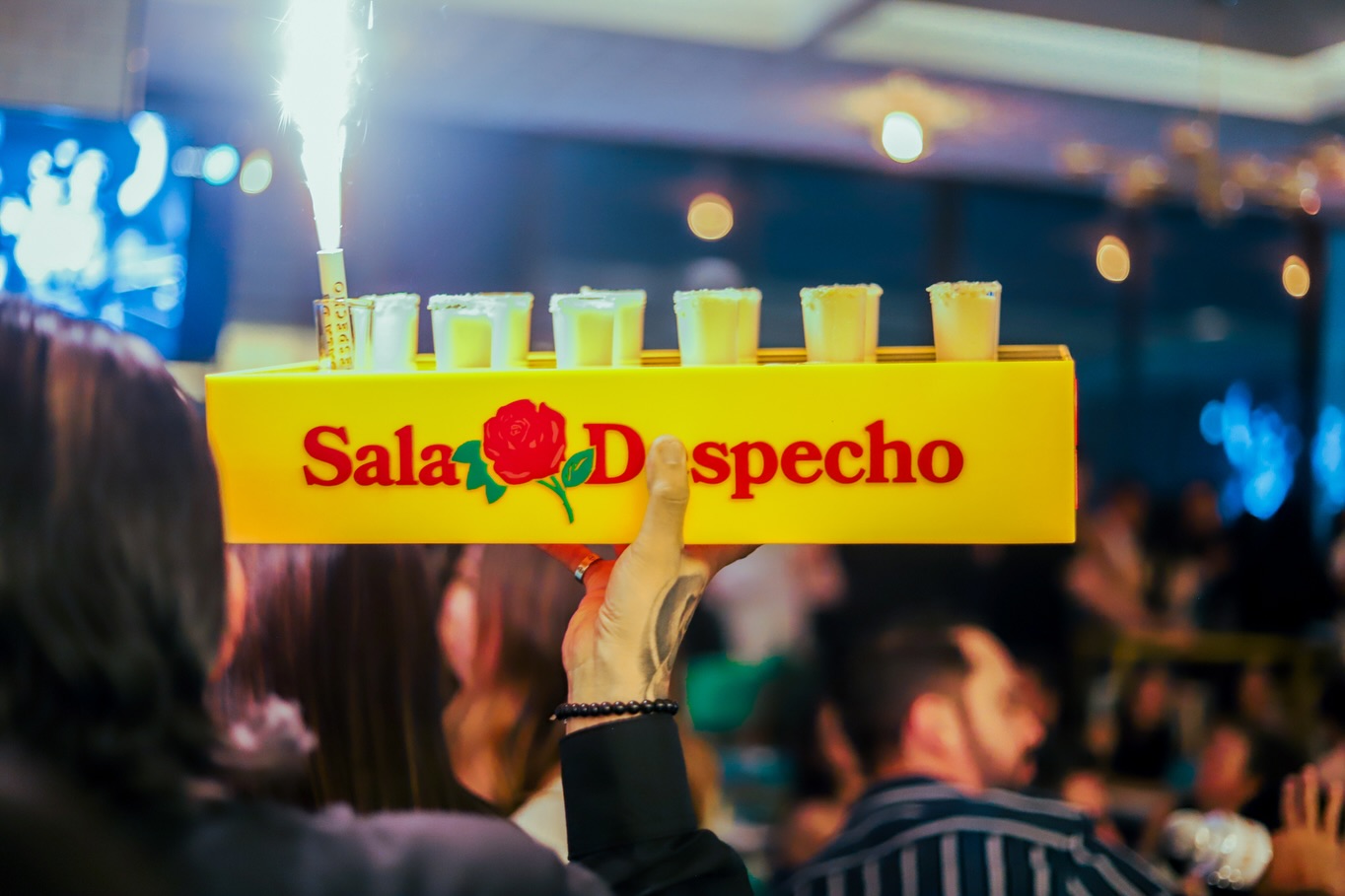 La Sala del Despecho ofrece una experiencia de diversi&oacute;n y terapia colectiva para superar decepciones amorosas. 